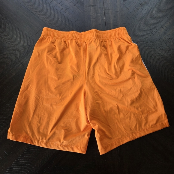Under Armour Boys Orange Tech Vent Athletic Training Shorts Youth Large New - Picture 8 of 9